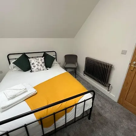 Quirky Getaway @ The Old Bakery Holiday home