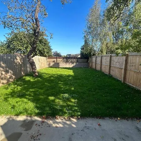 Quirky Getaway @ The Old Bakery Holiday home *