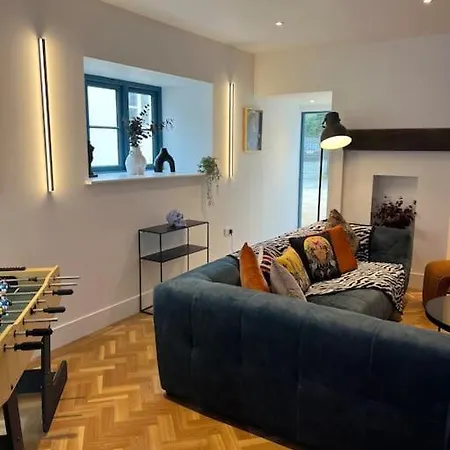 Quirky Getaway @ The Old Bakery Сasa de vacaciones Bristol