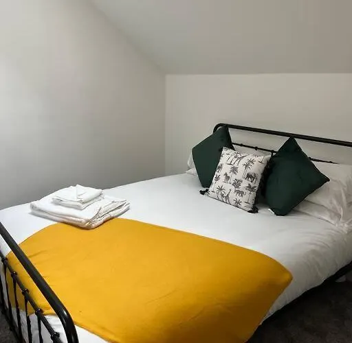 Quirky Getaway @ The Old Bakery