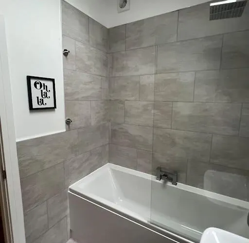 Quirky Getaway @ The Old Bakery