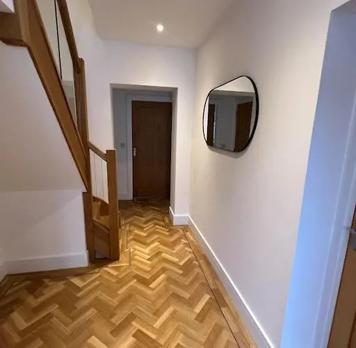 Quirky Getaway @ The Old Bakery Holiday home Bristol