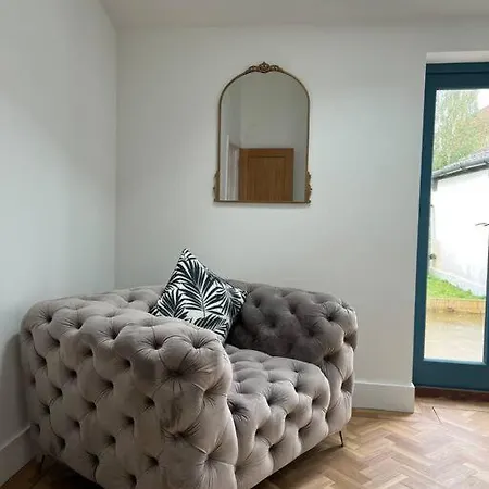 Quirky Getaway @ The Old Bakery